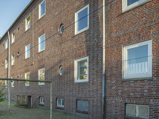 3-Zimmer-Wohnung iim Dachgeschoss mit Dusche in Wilhelmshaven - Nähe Stadtmitte !!!