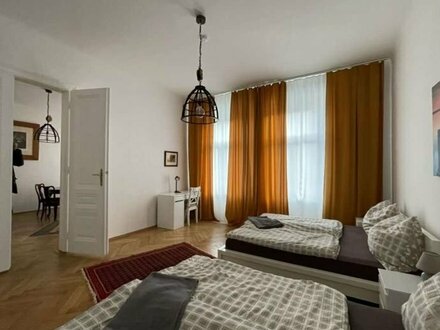 Sonnige Exclusive 2 Zimmer Wohnung Einbauküche Balkon Einbauküche