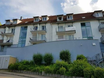 Exklusive, vollständig renovierte 1,5-Zimmer-Maisonette-Wohnung mit EBK in Albstadt