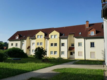 zu verkaufen: Polenz-3-Raum-Wohnung mit Terrasse in ruhiger Lage