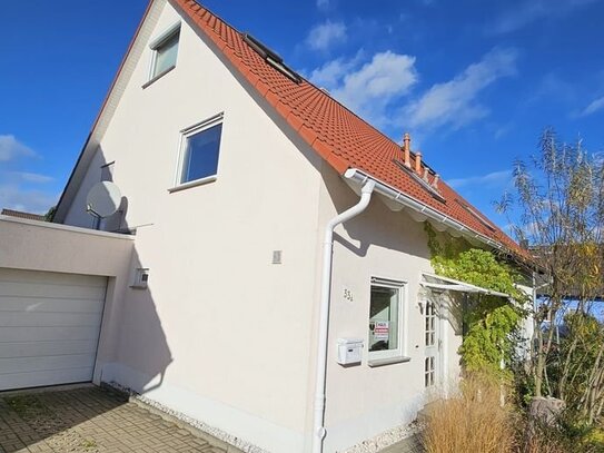 Provisionsfrei! Wunderschöne Doppelhaushälfte vor den Toren von Magdeburg