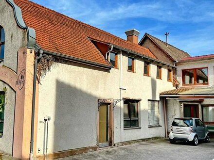 Historisches Stadthaus mit 2 Wohnungen in Innestadtlage