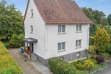 Attraktives Einfamilienhaus mit tollem Grundstück in Londorf