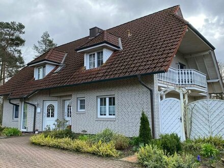 Erdgeschosswohnung im Zweifamilienhaus mit eigenem Garten in Wildeshausen