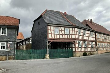 !!REDUZIERT!! Historisches Fachwerkhaus für Familien mit Scheune und Garten in Untermerzbach