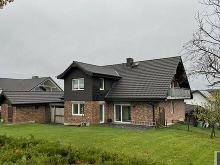 Freistehendes Mehrzweckhaus in ruhiger und sonniger Lage