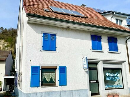 Wohnen und Arbeiten unter einem Dach in Grenzach-Wyhlen Kleines EFH mit Gewerbeeinheit und Garage