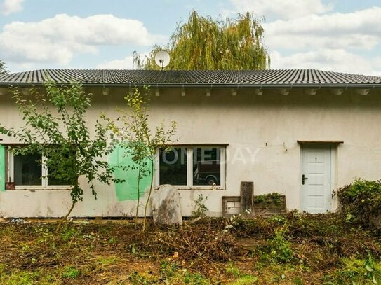 Kleines EFH als Zweitwohnsitz in einer Wochenendsiedlung mit Tageslichtbad und Keller