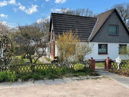 Gemütliche Einfamilienhausplanung im schönen Pinneberg-Waldenau