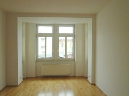 Studentenwohnung mit Balkon, ruhige Lage