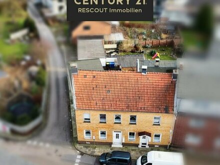 C21- Drei Parteienhaus inklusive Baugrundstück !!