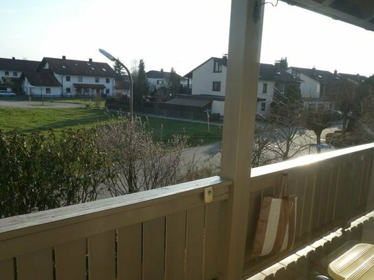 Ruhige, helle und gepflegte Wohnung mit sonnigem Balkon in Winhöring