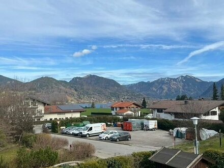 Bad Wiessee am Tegernsee | 1. OG. | 3 Zimmer | Balkon | Erstbezug nach Sanierung | sofort beziehbar