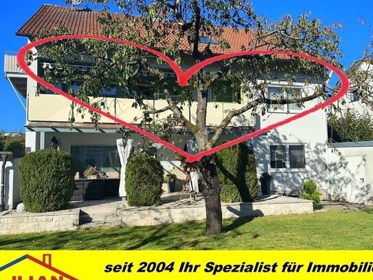 KILIAN IMMOBILIEN! RENOVIERTE 3,5 ZI. ETW MIT 99 M² WFL. IM OBERGESCHOSS EINES DREI-PARTEIEN-HAUSES IN WENDELSTEIN! 2 S…