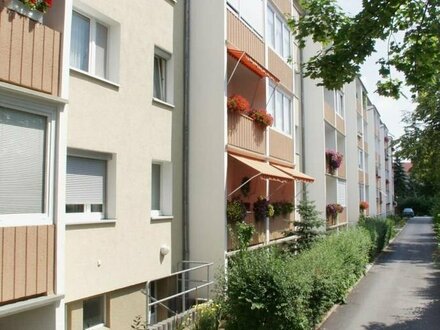 Sonnige 2-Raum-Wohnung mit Balkon in Riesa