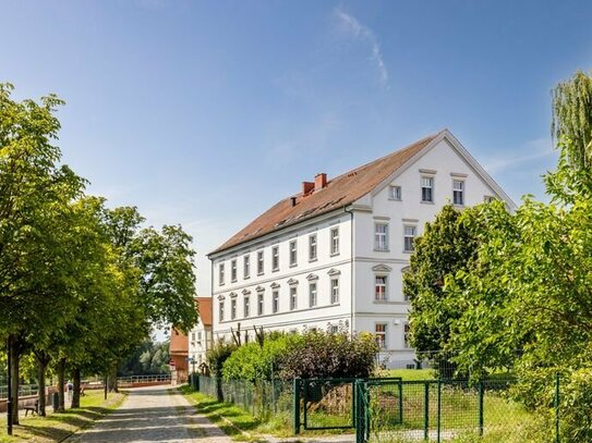 Golden Opportunity - Historisches Denkmal mit Bauland & Gestaltungsmöglichkeiten am Havelufer