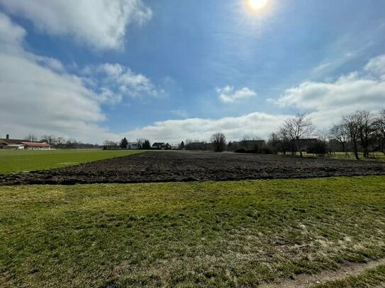 Landwirtschaftliches Grundstück mit ca. 8.500 m² in Trudering-Riem! Entwicklungspotential vorhanden!