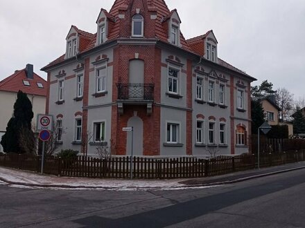 Drei Raum Wohnung in ruhiger und zentraler Lage in Weinböhla