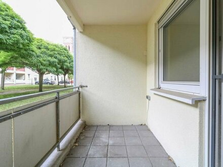 **(1x Monat NKM frei)** Großzügige Erdgeschosswohnung inkl. Loggia