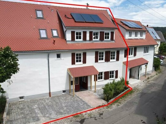 Attraktive Kapitalanlage: Gut vermietete, großzügige Doppelhaushälfte in Tübingen-Kilchberg