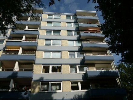 RESERVIERT!!! Charmante 3 Zimmer Wohnung mit Balkon in schöner Wohnanlage in Norderstedt-Garstedt Nähe Herold-Center zu…