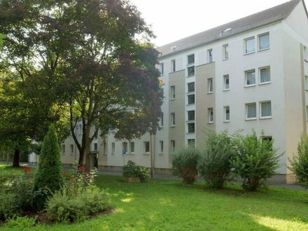 Top-Lage! 2Raumwohnung mit Badewanne und Balkon zu vermieten!