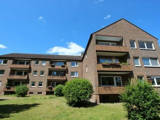 Stadtnah: großzügige 1-Zimmer-Wohnung mit Balkon in Lüchow - von privat -