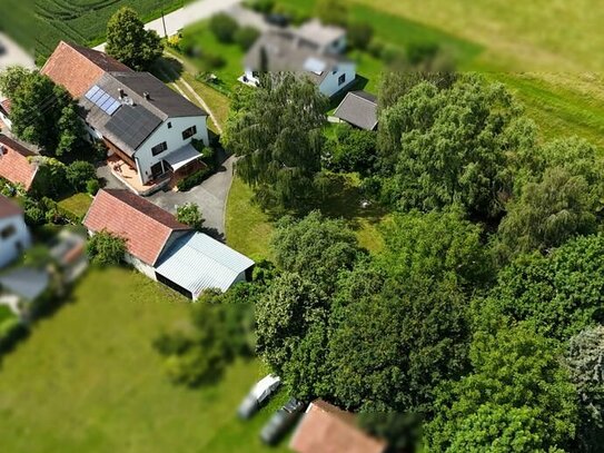 7.000m² - Anwesen mit wunderschönem Garten, Ferienwohnung und optimalen Anbindungen