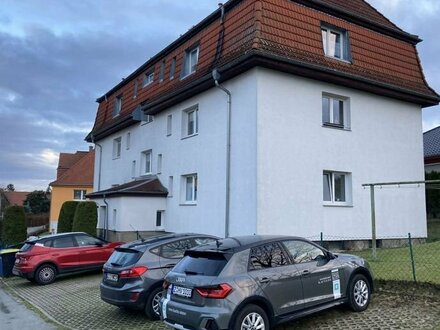 Großzügige Zweiraumwohnung in Zwickau - Cainsdorf mit Stellplatz