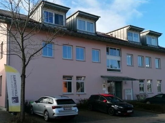 Büro/Praxis mit Bergblick in Rosenheim Süd!