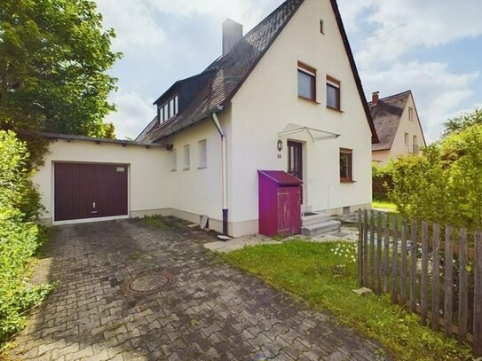 Bestlage von München-Aubing Potentialreiches Einfamilienhaus in ruhiger Wohnlage - Zum Eigennutz