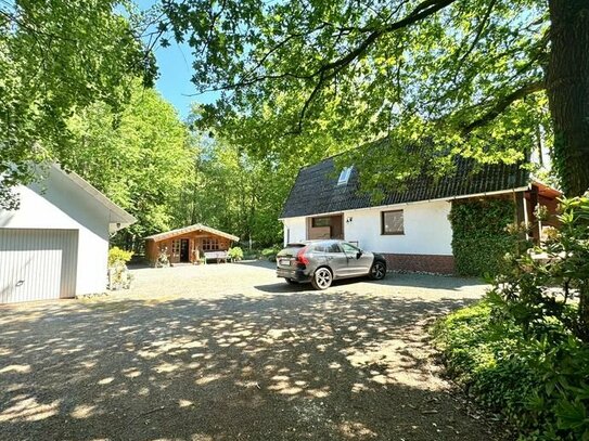 Wohnen im Grünen - gemütliches Einfamilienhaus mit Nebengebäuden in Ganderkesee-Hengsterholz