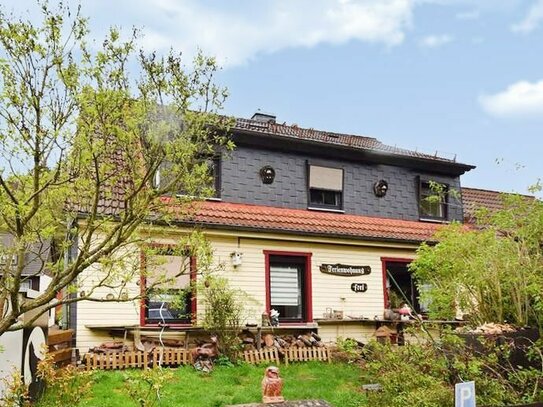 Charmantes, großzügiges Harz-Haus mit 6 Wohnungen im idyllischen Wildemann...