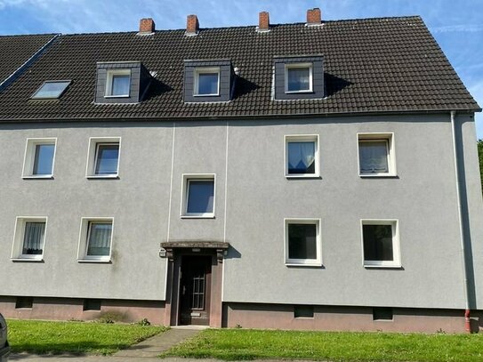 renovierte Erdgeschoss-Wohnung 2, 5 Zimmer