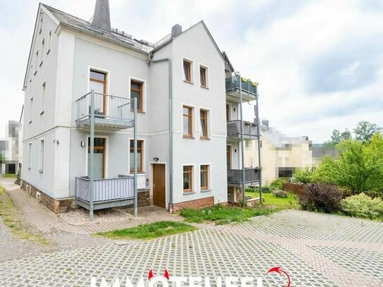 Zukunftssicheres Anlageobjekt: Mehrfamilienhaus in Oelsnitz/Erzgebirge mit moderner Ausstattung