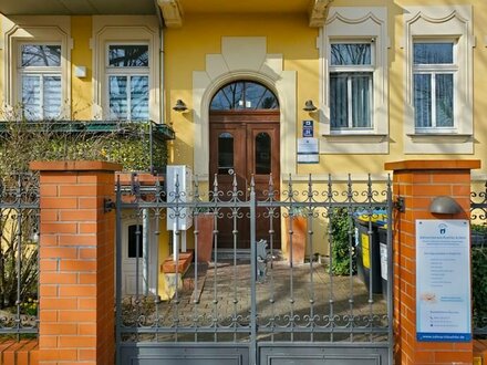 Genießen Sie den Feierabend auf Ihrem Balkon