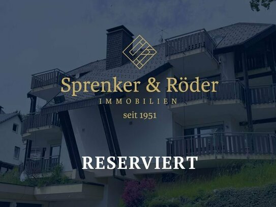 RESERVIERT: Große Wohnung mit drei Terrassen & drei Einzelgaragen