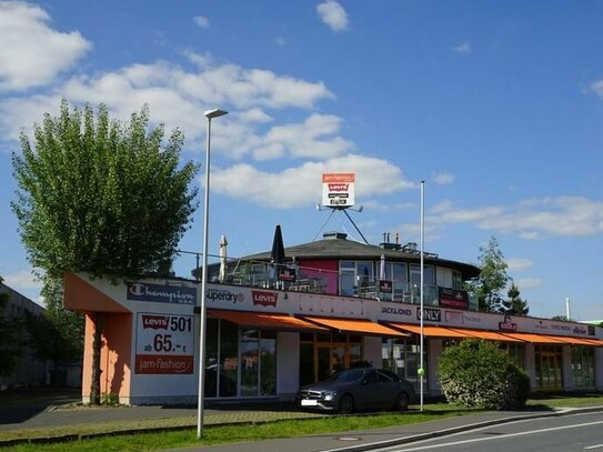 House of Burger Restaurant mit großer Dachterrasse im Outletgebiet von Herzogenaurach