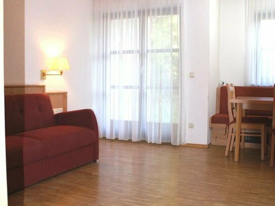 1-Zimmer-Appartement 510 EUR warm inkl. Strom / EBK / Vollmöbliert / Stellplatz