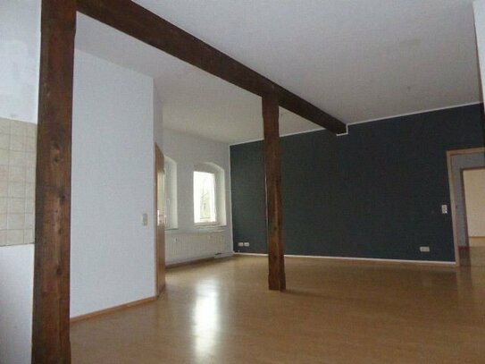 Schöne 3-Zimmer-Wohnung im ruhigen Hinterhaus eines Mehrfamilienhauses in zentraler Lage von Rudolstadt