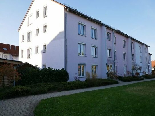 Sehr helle, ruhige und sonnige 4,5 Zimmer-Wohnung Leonberg