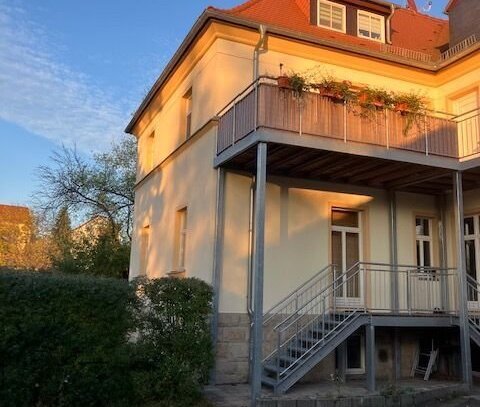 Schöne Zweiraumwohnung mit Garten in Bestlage im Denkmal