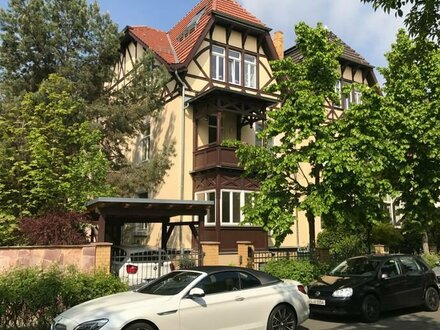 Traumhaft schöne Villa mit Historie und Potenzial - Perfekt für Investoren oder Mehrgenerationen!!!