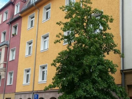 Top Renovierte Altbauwohnung mit besonderem Flaire und Dachterrasse