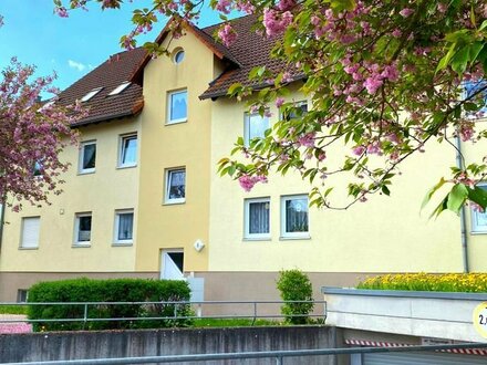 Schöne 3-Raum-Dachgeschoss-Wohnung in Untermaßfeld zu vermieten !