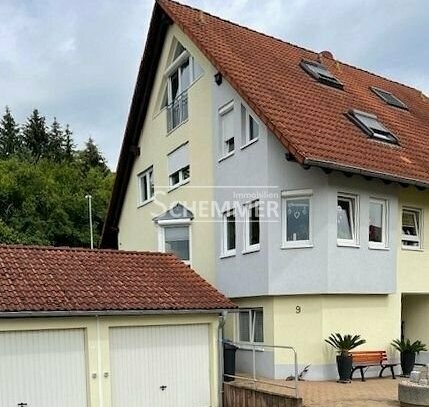 Malterdingen ++ Attraktives Einfamilienhaus als Doppelhaushälfte mit Doppel-Garage