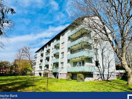 Erstbezug nach Renovierung: 3-Zimmerwohnung mit Balkon im Hochparterre