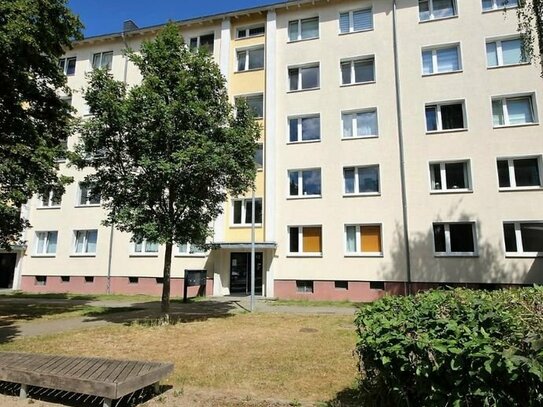 Vermietete 3 ZKB - Wohnung mit Balkon in Hildesheim zu verkaufen!