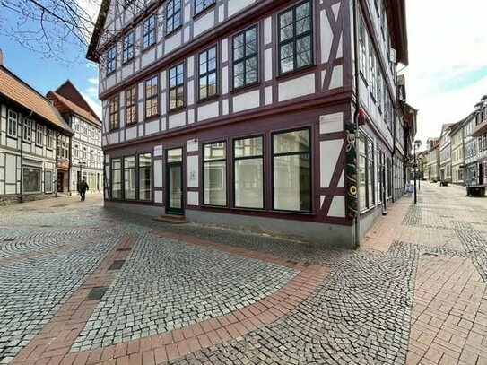 MIETKAUF MÖGLICH! Kpl. Etage von 146 m² als Büro o.Praxis mitten in Osterode zu verkaufen