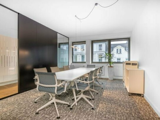 All-inclusive-Zugang zu professionellen Büroräumen für 4 Personen 20 sqm in Regus Moenchengladbach City
